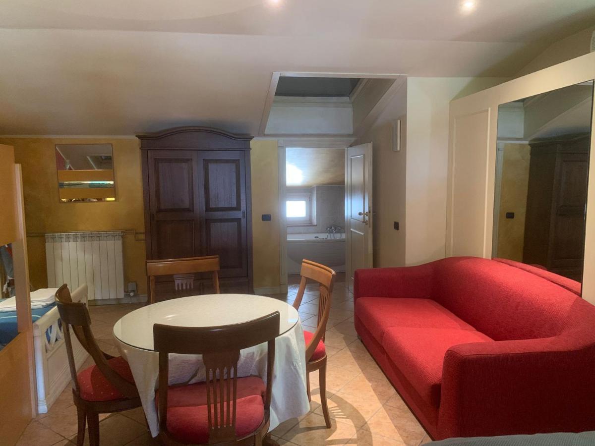 Hotel Due Colonne 산보니파시오 외부 사진