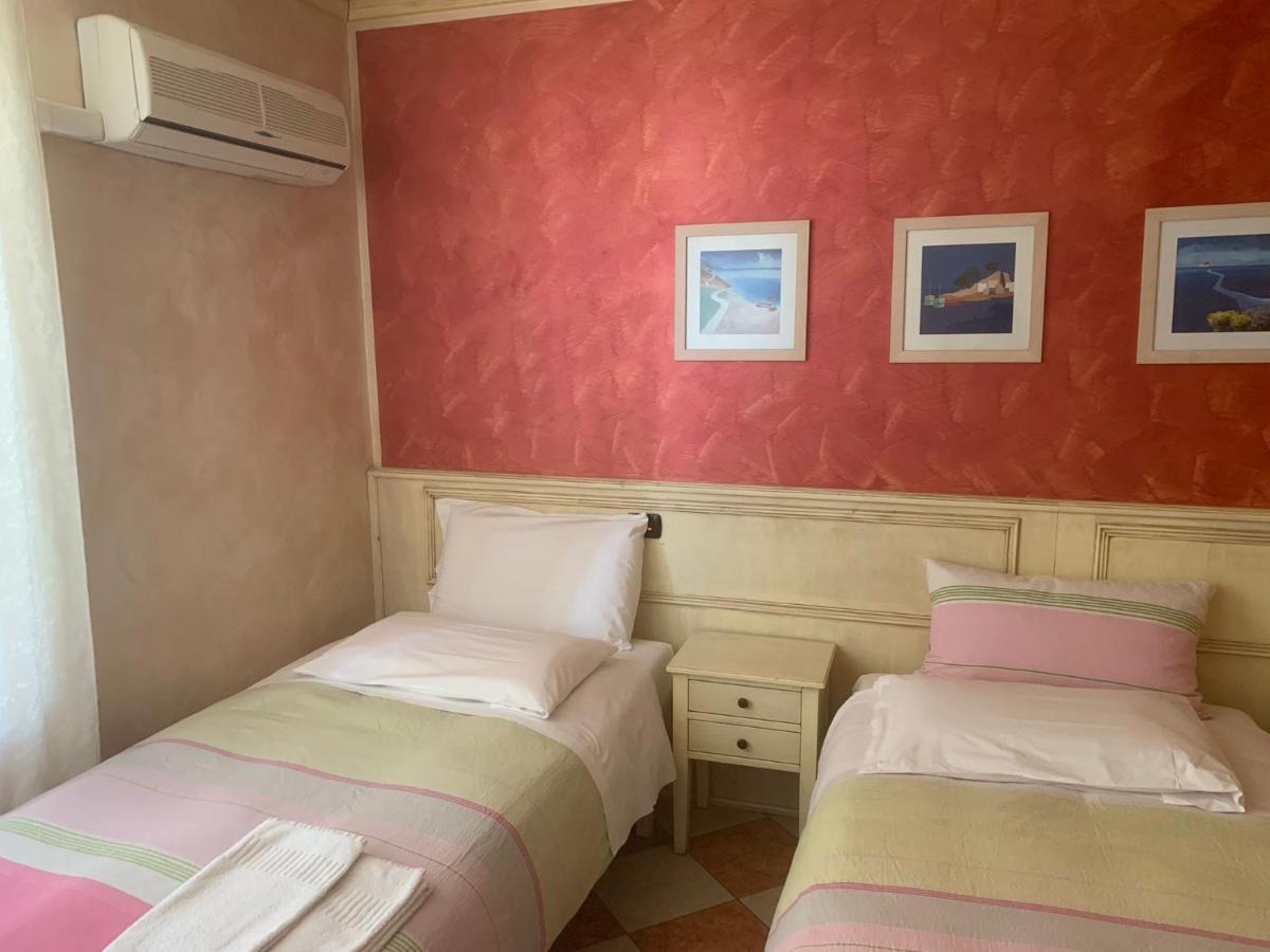 Hotel Due Colonne 산보니파시오 외부 사진