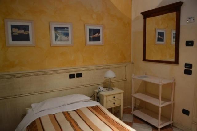 Hotel Due Colonne 산보니파시오 외부 사진